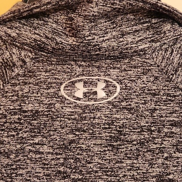 Under Armour Heatgear Women's Gray Quarter Zip Loose Fit Athletic Top Size M - Picture 6 of 6